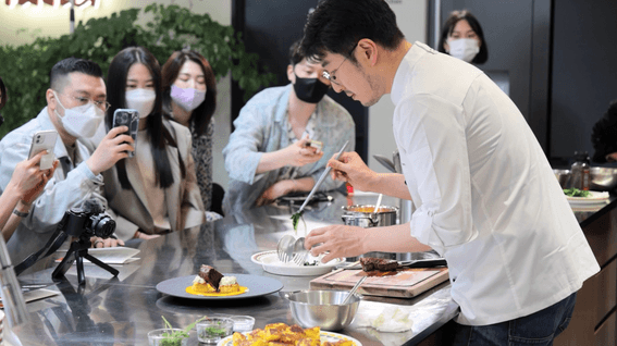 드롭샷매치 포트폴리오 - 휘슬러 쿠킹클래스 스케치 영상