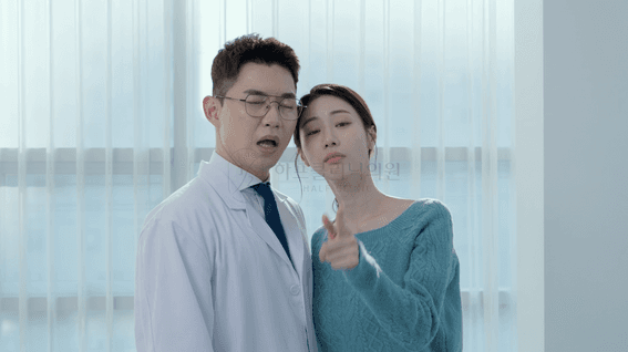 드롭샷매치 포트폴리오 - 하프클리닉의원 브랜드 극장용 홍보 영상