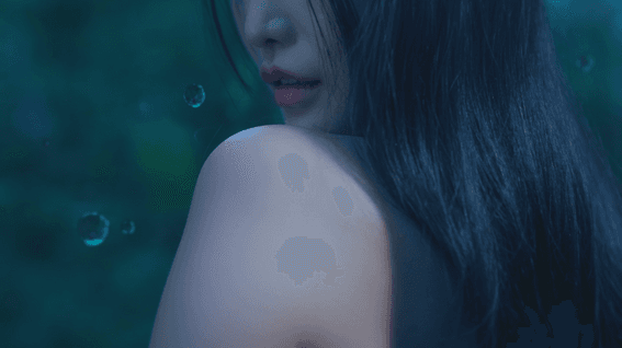 드롭샷매치 포트폴리오 - BATHOLOGY 코스메틱 브랜드 필름 | 자연의 결정체, 보석을 입다.