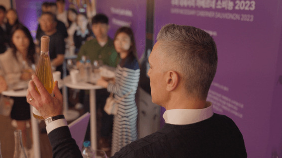 드롭샷매치 포트폴리오 - 베터베버리지ㅣ와인브랜드 팝업스토어 행사 스케치