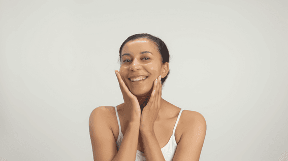 드롭샷매치 포트폴리오 - CUSKIN 아마존 뷰티광고 제품광고