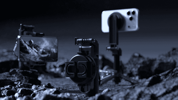 드롭샷매치 포트폴리오 - 맥세이프 셀카봉_모션그래픽 광고 영상